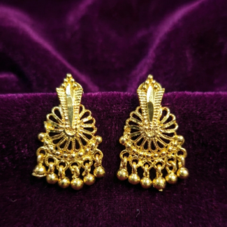 Plain gold color studs with gold drops